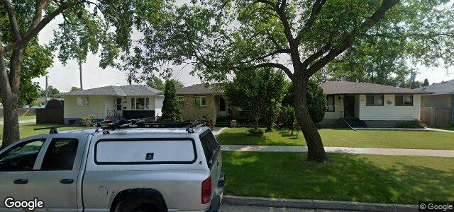 554 Whittier Avenue E（加拿大曼尼托巴省温尼伯市）房屋照片