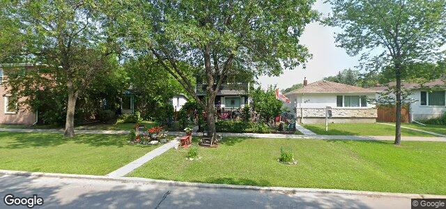 Photo of 606 Leola Street in Winnipeg, Manitoba