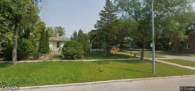 700 Leola Street（加拿大曼尼托巴省温尼伯市）房屋照片