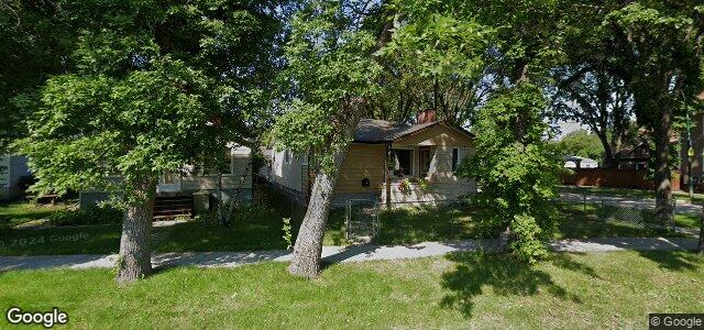 Photo of 711 Kanata Street in Winnipeg, Manitoba