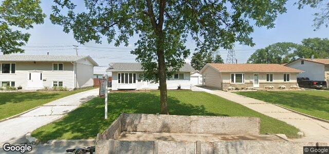 Larawan ng 106 Paulley Drive sa Winnipeg, Manitoba