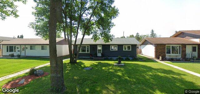 110 Whitehall Boulevard（加拿大曼尼托巴省温尼伯市）房屋照片