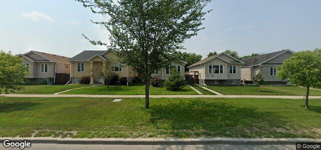 123 Redonda Street（加拿大曼尼托巴省温尼伯市）房屋照片