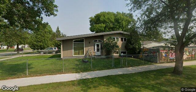 124 St Claire Boulevard（加拿大曼尼托巴省温尼伯市）房屋照片