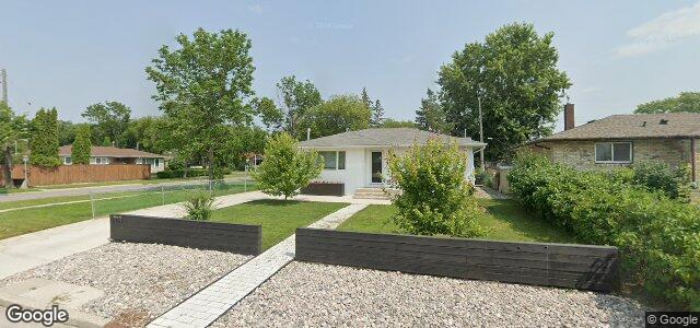 135 Minikada Bay（加拿大曼尼托巴省温尼伯市）房屋照片