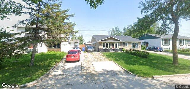Photo of 136 Paulley Drive in Winnipeg, Manitoba