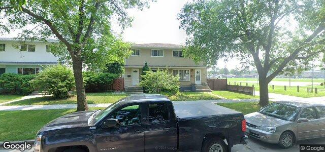 140 Thom Avenue E（加拿大曼尼托巴省温尼伯市）房屋照片