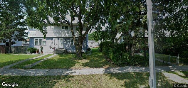 141 Thom Avenue E（加拿大曼尼托巴省温尼伯市）房屋照片