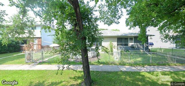 147 Thom Avenue E（加拿大曼尼托巴省温尼伯市）房屋照片