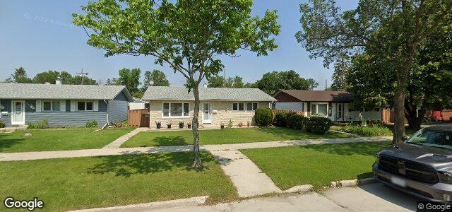 155 St Martin Boulevard（加拿大曼尼托巴省温尼伯市）房屋照片