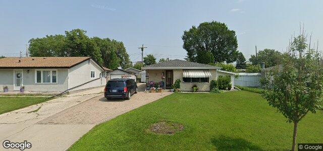 18 Naskapi Crescent（加拿大曼尼托巴省温尼伯市）房屋照片