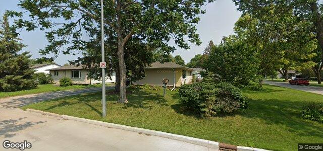 2 Camrose Bay（加拿大曼尼托巴省温尼伯市）房屋照片