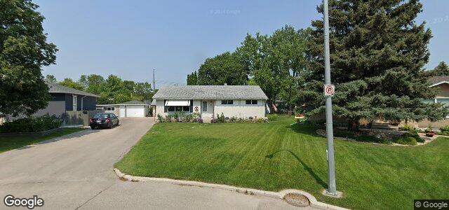 Photo of 22 Walden Crescent in Winnipeg, Manitoba