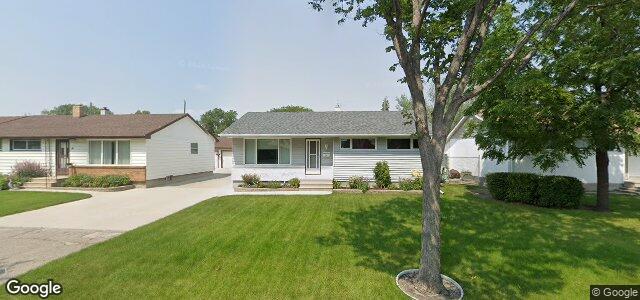 24 Blue Heron Crescent（加拿大曼尼托巴省温尼伯市）房屋照片