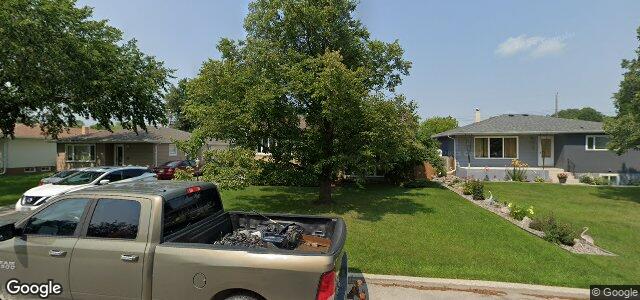 26 Walden Crescent（加拿大曼尼托巴省温尼伯市）房屋照片