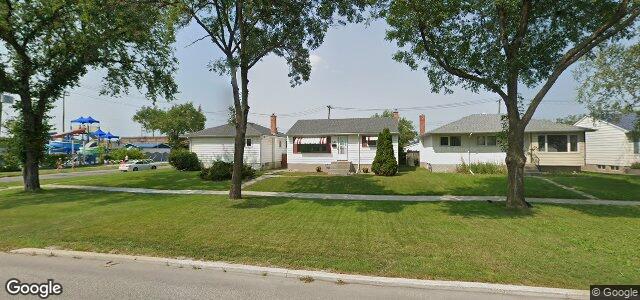 303 Kildare Avenue E（加拿大曼尼托巴省温尼伯市）房屋照片