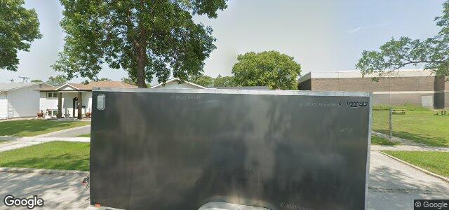 Larawan ng 31 Whitehall Boulevard sa Winnipeg, Manitoba