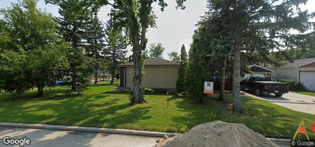 32 Cranbrook Bay（加拿大曼尼托巴省温尼伯市）房屋照片