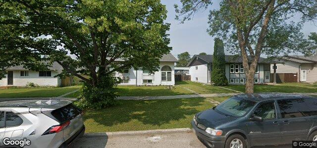 325 Mcmeans Avenue E（加拿大曼尼托巴省温尼伯市）房屋照片