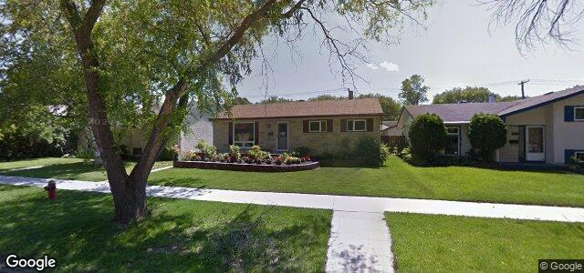 334 Harold Avenue E（加拿大曼尼托巴省温尼伯市）房屋照片