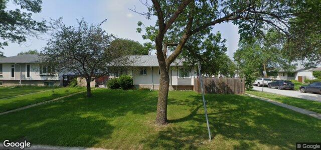 353 Thom Avenue E（加拿大曼尼托巴省温尼伯市）房屋照片