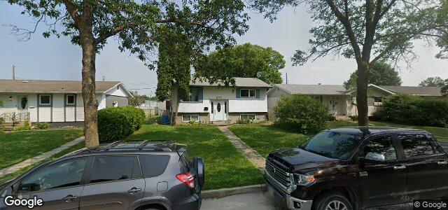 377 Larche Crescent（加拿大曼尼托巴省温尼伯市）房屋照片