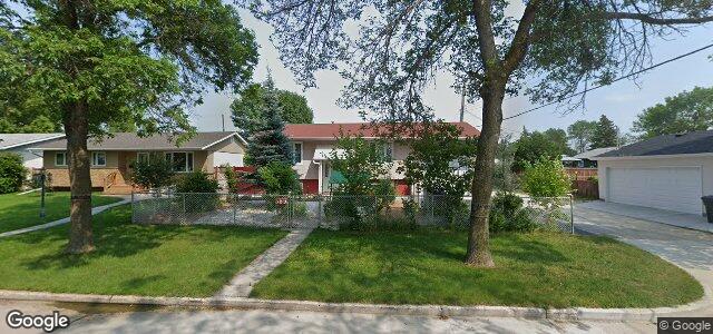 389 Larche Crescent（加拿大曼尼托巴省温尼伯市）房屋照片