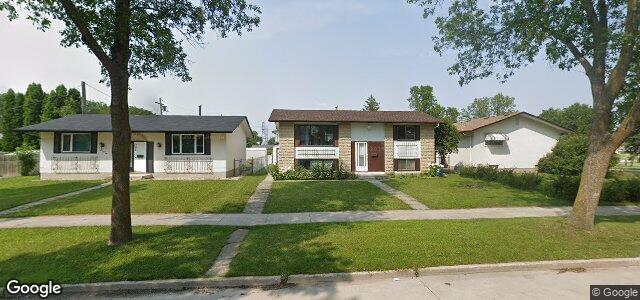 Photo of 495 Dowling Avenue E in Winnipeg, Manitoba