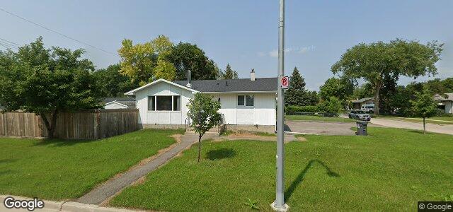 70 Sark Crescent（加拿大曼尼托巴省温尼伯市）房屋照片