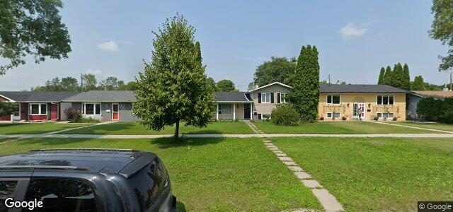 711 Kildare Avenue E（加拿大曼尼托巴省温尼伯市）房屋照片