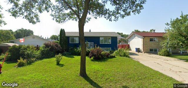 74 Whitehall Boulevard（加拿大曼尼托巴省温尼伯市）房屋照片