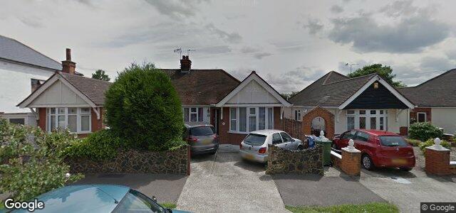 8 Allenby Crescent（加拿大曼尼托巴省温尼伯市）房屋照片