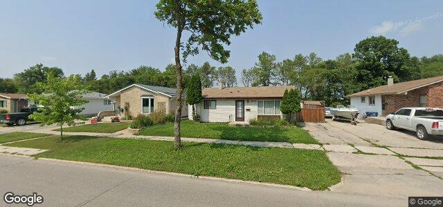 815 Victoria Avenue E（加拿大曼尼托巴省温尼伯市）房屋照片