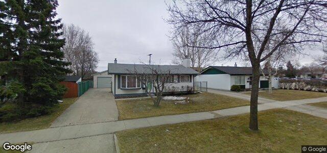 Larawan ng 90 St Martin Boulevard sa Winnipeg, Manitoba