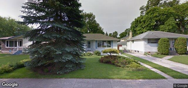 102 Mossdale Avenue（加拿大曼尼托巴省温尼伯市）房屋照片