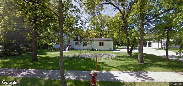 122 Essar Avenue（加拿大曼尼托巴省温尼伯市）房屋照片