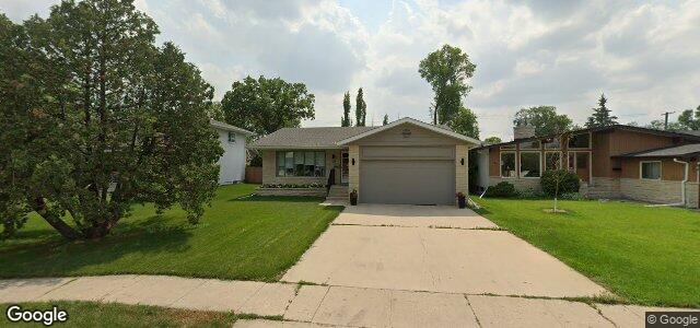 134 Mossdale Avenue（加拿大曼尼托巴省温尼伯市）房屋照片