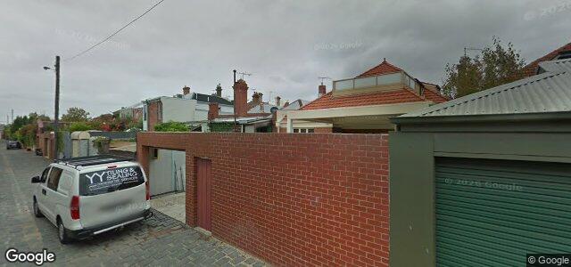 Photo of 140 Canterbury Place in Winnipeg, Manitoba