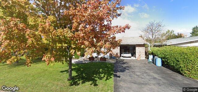 15 Oakview Avenue（加拿大曼尼托巴省温尼伯市）房屋照片