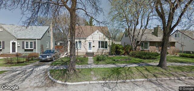 Photo of 153 Dunrobin Avenue in Winnipeg, Manitoba