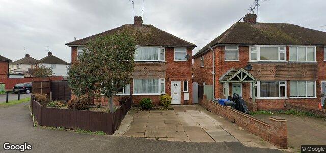 Larawan ng 160 Linden Avenue sa Winnipeg, Manitoba