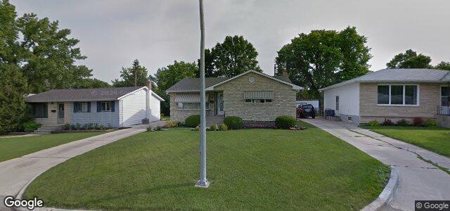 Larawan ng 165 Rowandale Crescent sa Winnipeg, Manitoba