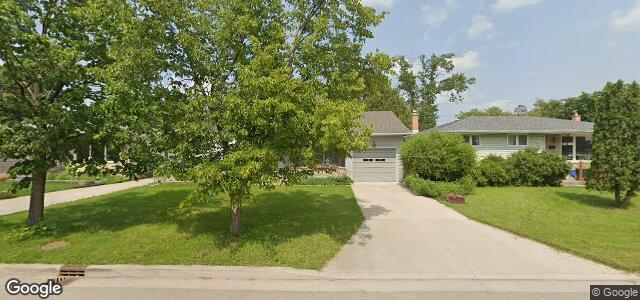 175 Fraser'S Grove ਦੀ ਫੋਟੋ, ਵਿਨੀਪਿਗ, ਮੈਨੀਟੋਬਾ