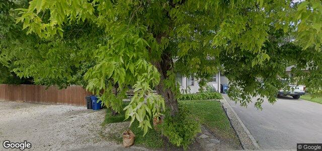 Photo of 462 Bredin Drive in Winnipeg, Manitoba