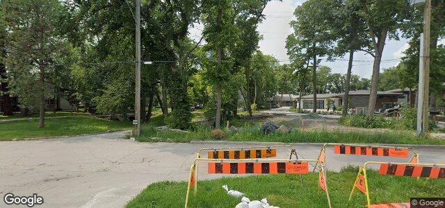 864 Kildonan Drive（加拿大曼尼托巴省温尼伯市）房屋照片