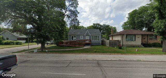 876 Henderson Highway（加拿大曼尼托巴省温尼伯市）房屋照片