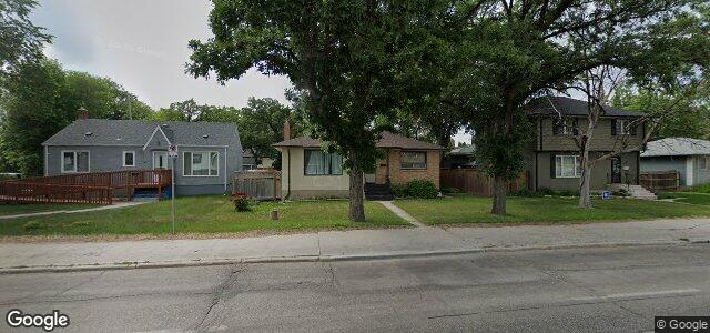 880 Henderson Highway（加拿大曼尼托巴省温尼伯市）房屋照片