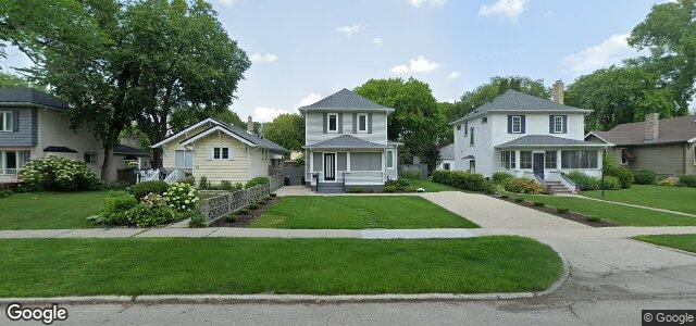 93 Helmsdale Avenue（加拿大曼尼托巴省温尼伯市）房屋照片