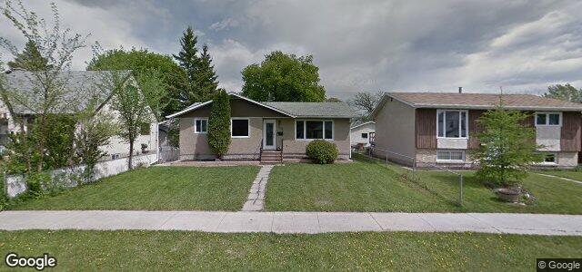 325 Parkview Street（加拿大曼尼托巴省温尼伯市）房屋照片