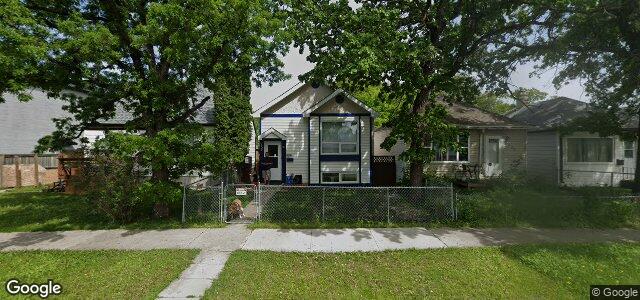 437 Parkview Street（加拿大曼尼托巴省温尼伯市）房屋照片